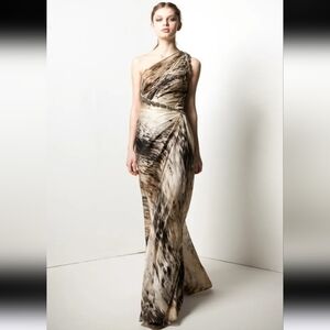 Reem Acra 2011 Fall Fashion Show Vogue Silk Gown